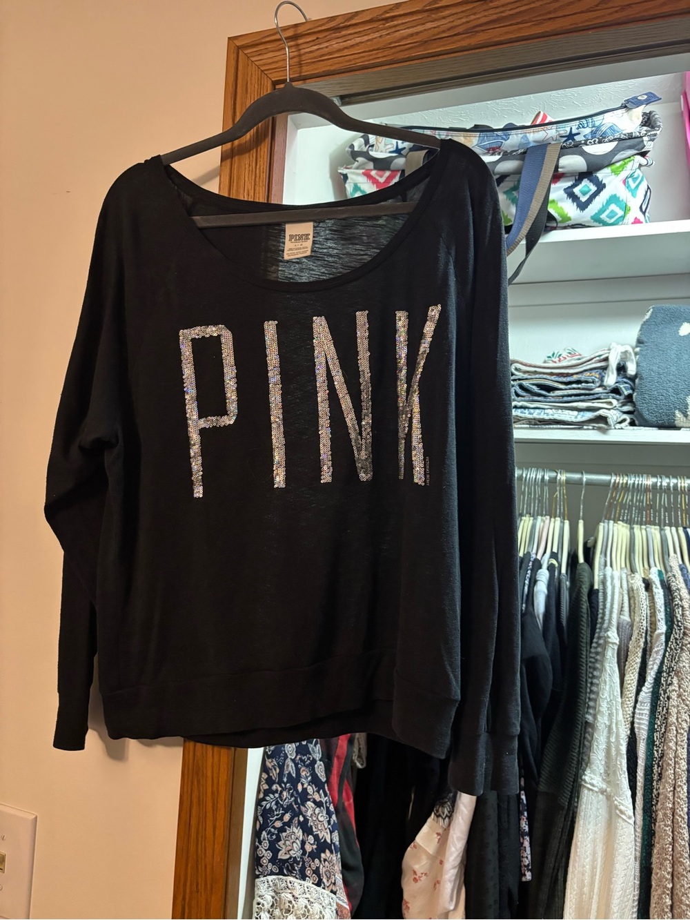 Victoria's Secret PINK Black Long-Sleeve Sequin Logo Sweatshirt